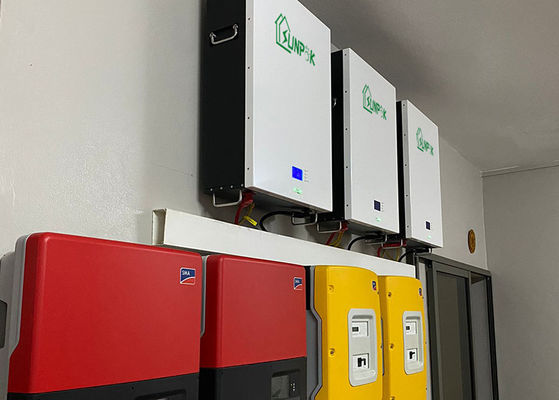 ODM Hybrid Solar System Kit 230V 5KW With Batteries Inverter System