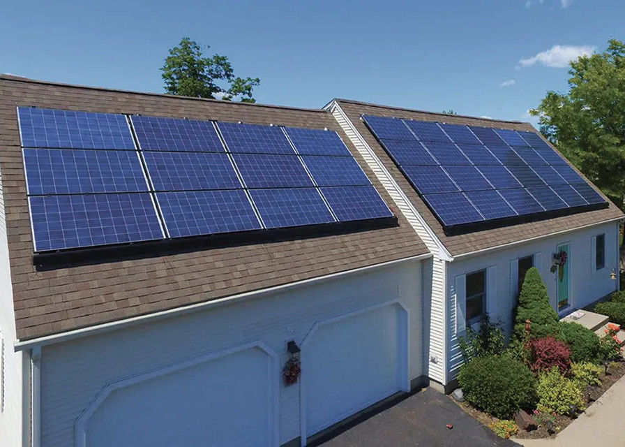 Off Grid Hybrid Solar Power System Inverter สำหรับบ้าน 5Kw 10Kw เป็นมิตรกับสิ่งแวดล้อม