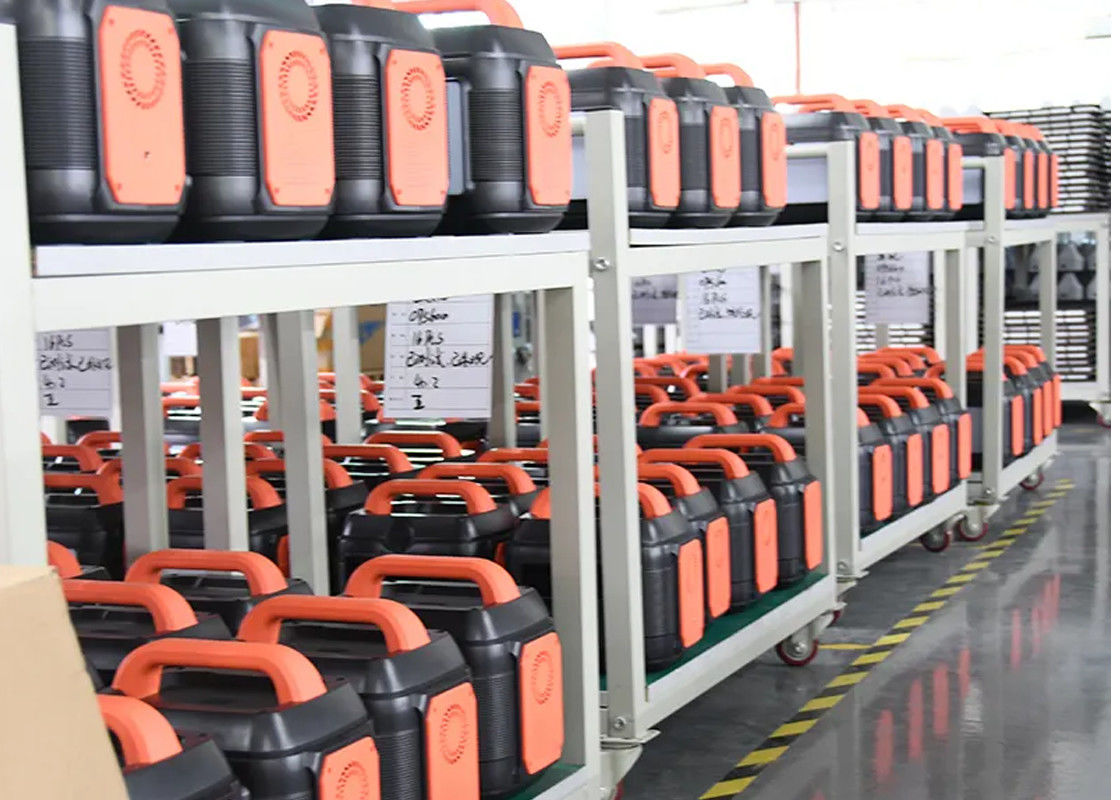 แหล่งจ่ายไฟแบตเตอรี่ลิเธียมแบบพกพา 50HZ สำหรับบ้าน Rv กลางแจ้ง