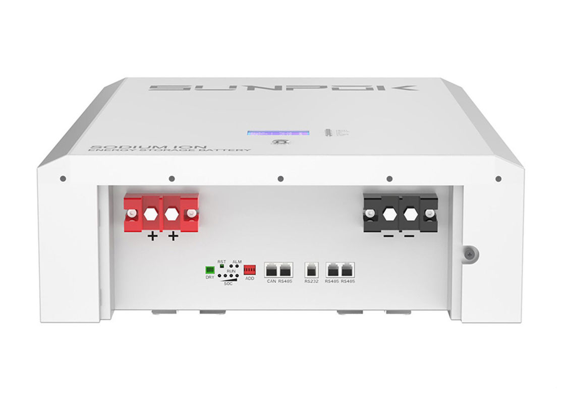 แบตเตอรี่โซเดียมไอออนความจุสูง 48V / 51.2V 100AH 200AH ความแรงดันชื่อ