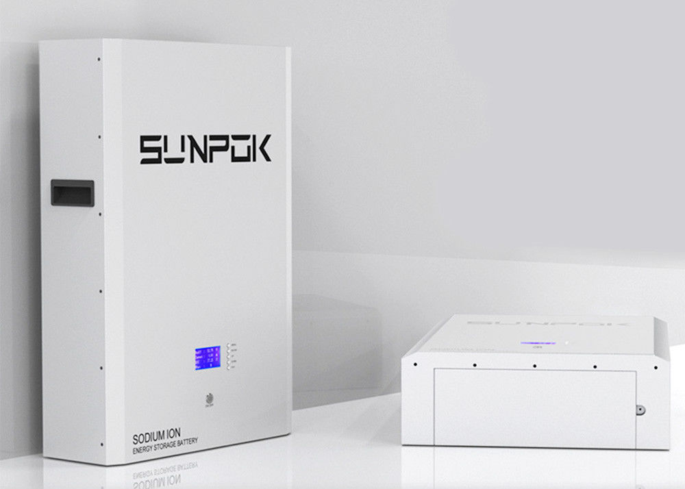 แบตเตอรี่ไอออนโซเดียม Sunpok 98% ประสิทธิภาพการชาร์จ / การชาร์จ 5-30 KWh ระยะกําลังการออก